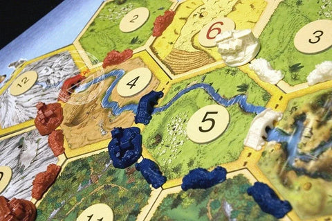 Друштвена игра: Досељеници Катана: Трговци и варвари (CATAN)